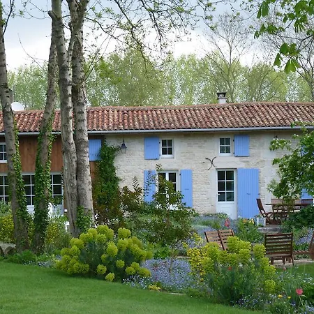 La Cabane De Sevre * Le Mazeau