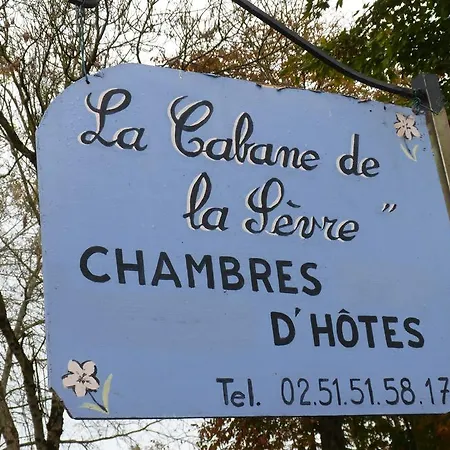 Bed & Breakfast La Cabane De Sevre *